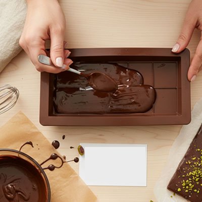 Moule silicone chocolat avec remplissage à la cuillère