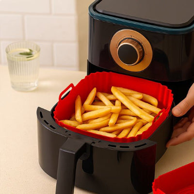 Sortie moules en silicone contenant des frittes de la mijoteuse